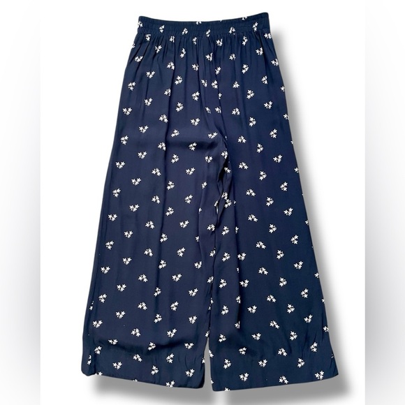 Cabi Sashay Floral Palazzo Wide Leg Pants - Picture 4 of 4